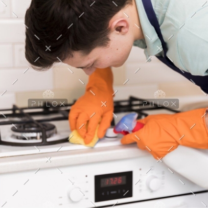 demo-attachment-663-649771-POXAM4-284